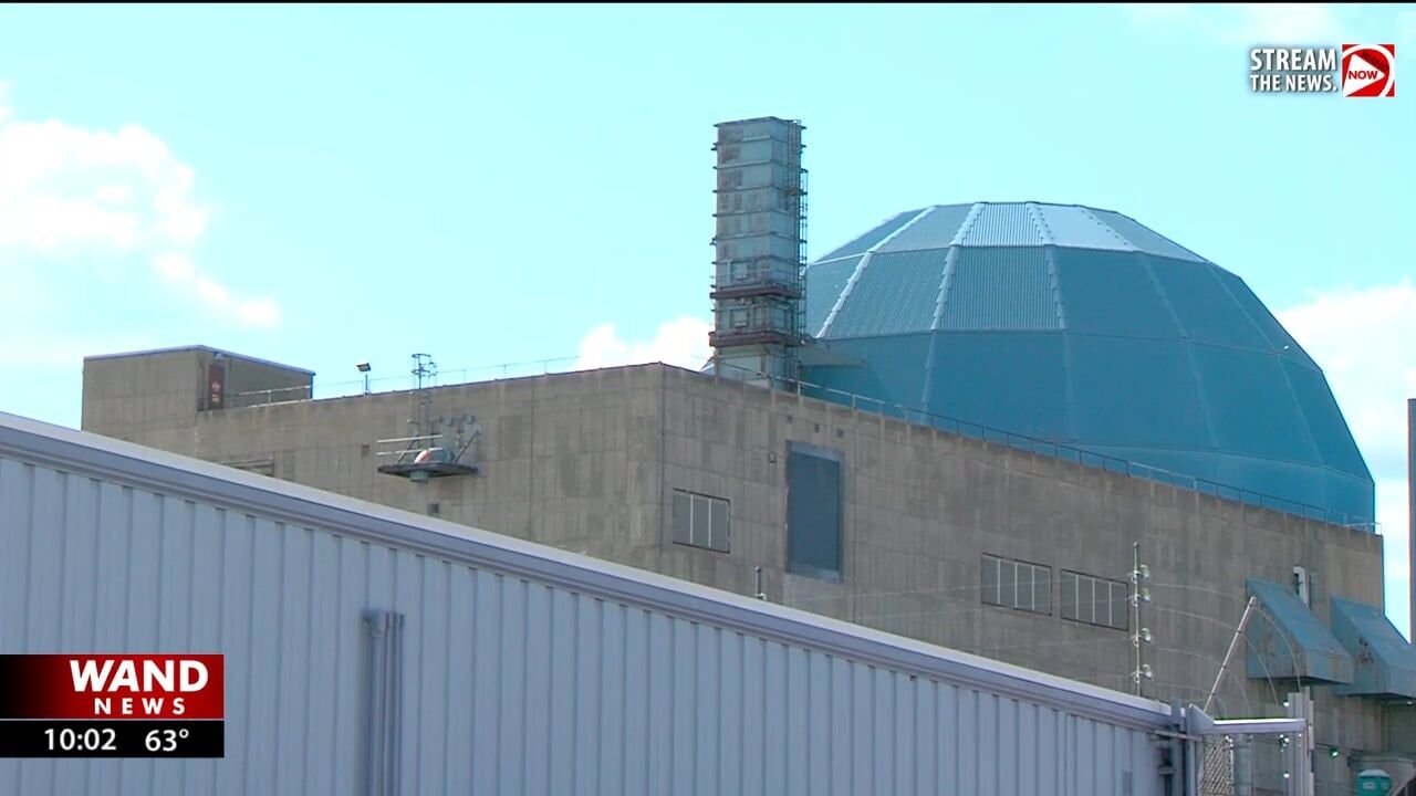 Clinton power station celebrates landmark agreement with Meta